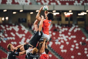 中国短道速滑队在选拔赛中出现多名黑马选手（202 ）