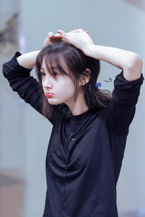 爱游戏娱乐平台-“2025世界运动会：定向越野赛场上的极速徒步”