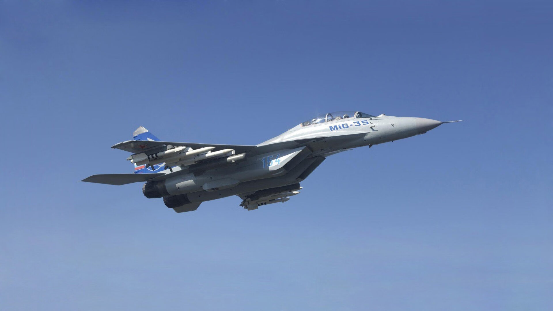 爱游戏官方网站-特斯·冯·迪克：精准的直塞球让南非队的进攻打破对方防线，冯 斯特拉克